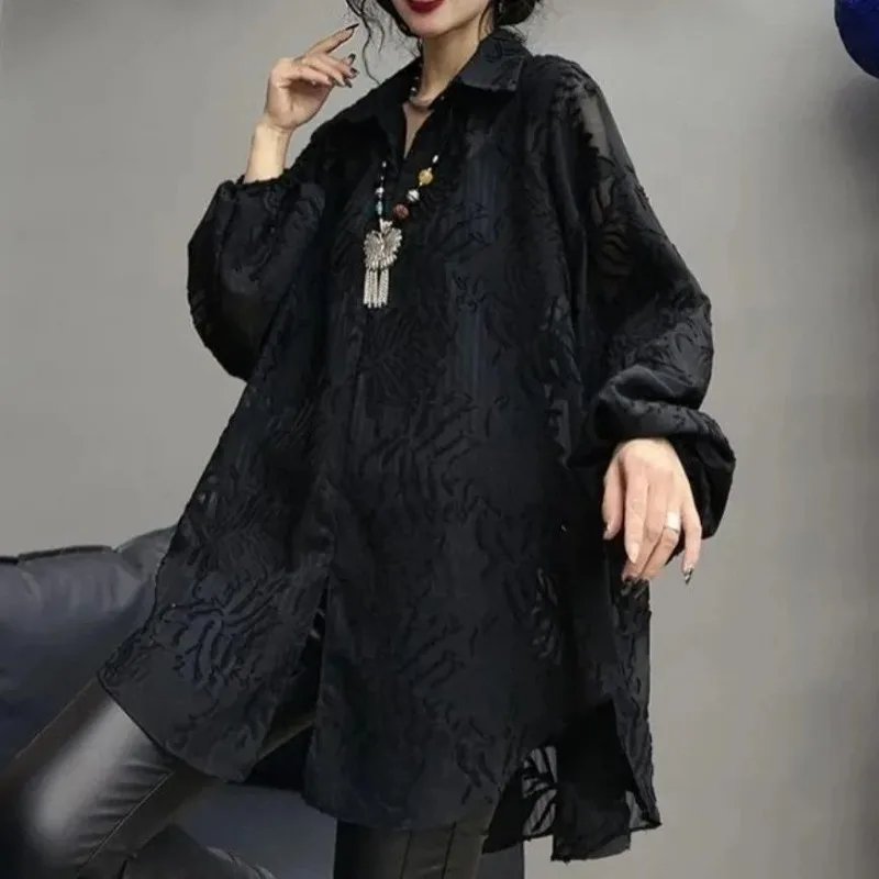 

Women White Shirt Long-sleeved Single-breasted Hollowing Out Loose Shirt Spring New Leisure Middle Length Fashion Printing Black