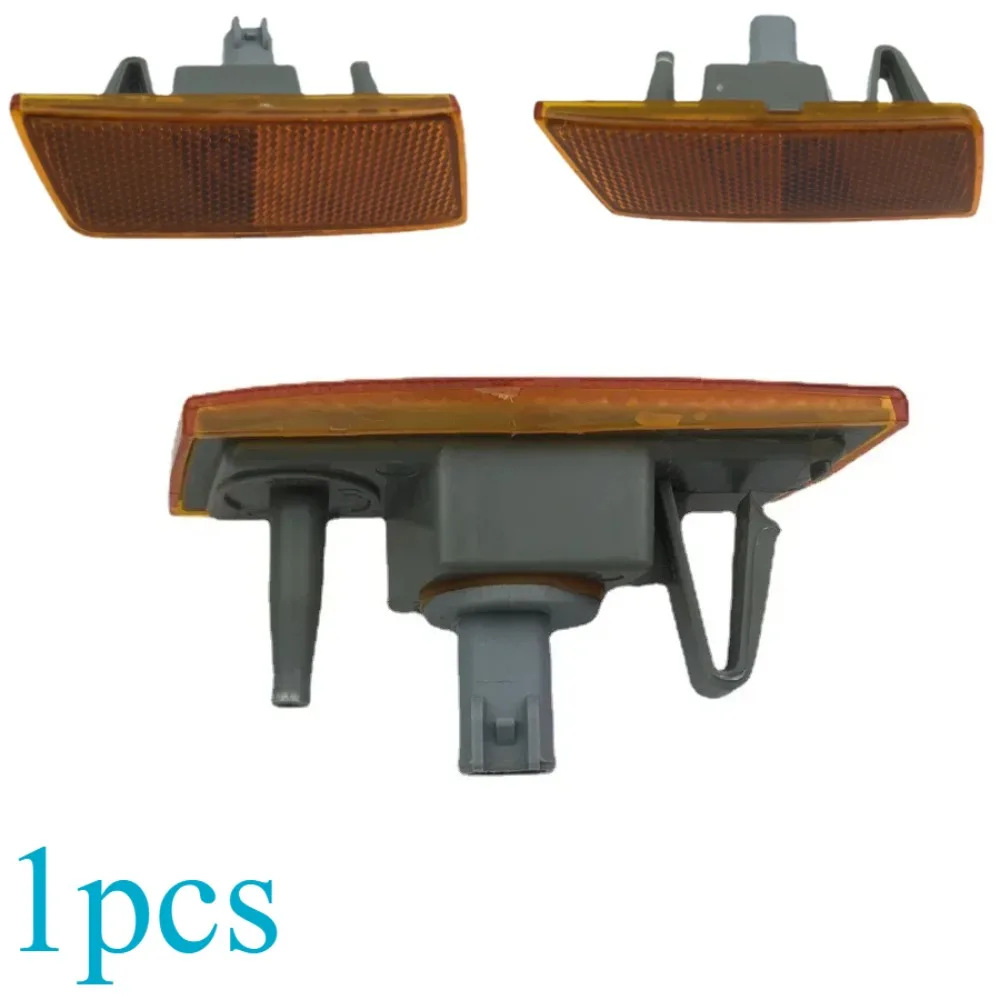 1pcs For The Former 300C Sebring Auto Parts Car Bumpers Lights Corner Lamp Right-side Turn Signal Lamp