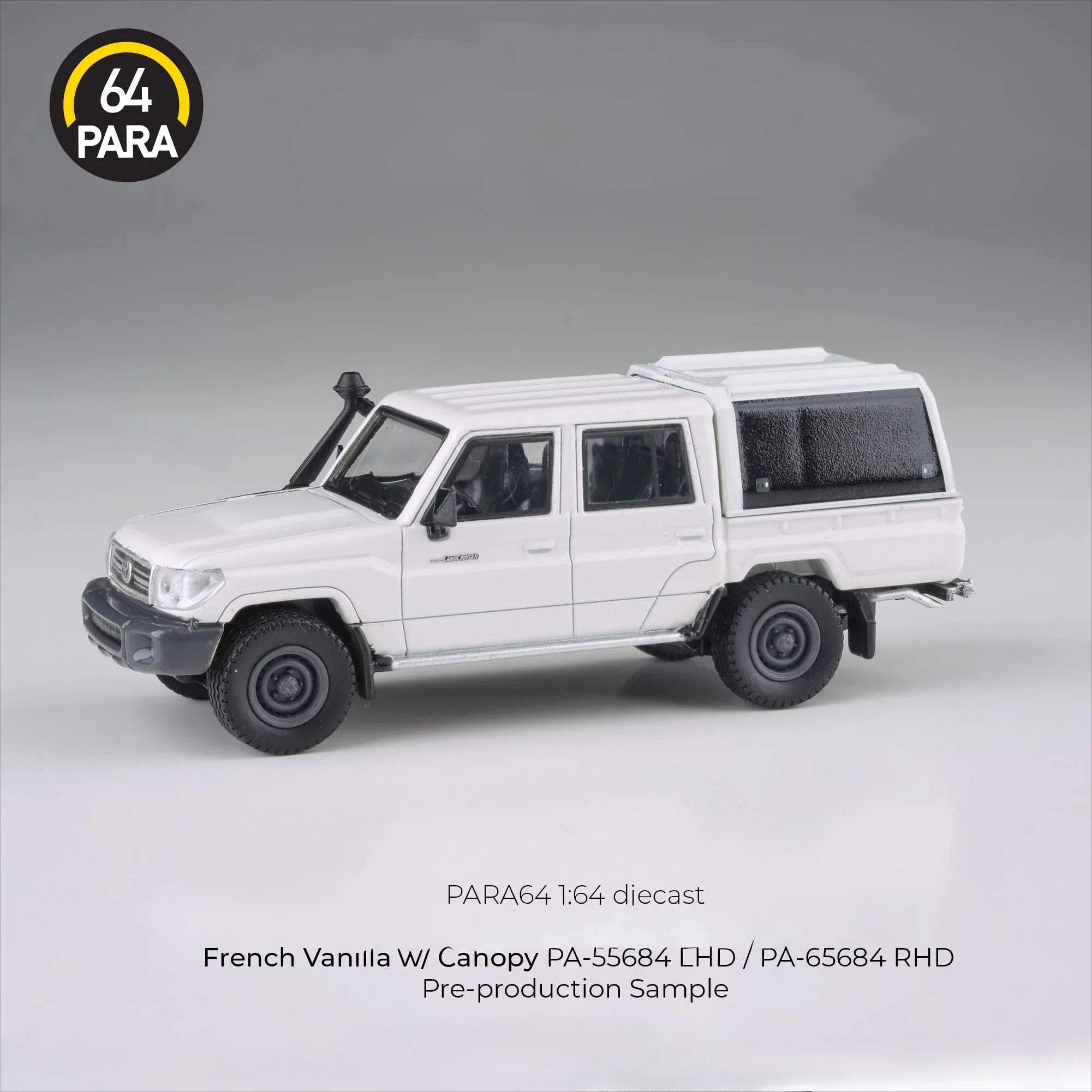 PARA64 1:64 Cruiser LC79 Double row pickup truck version White Diecast Model Car