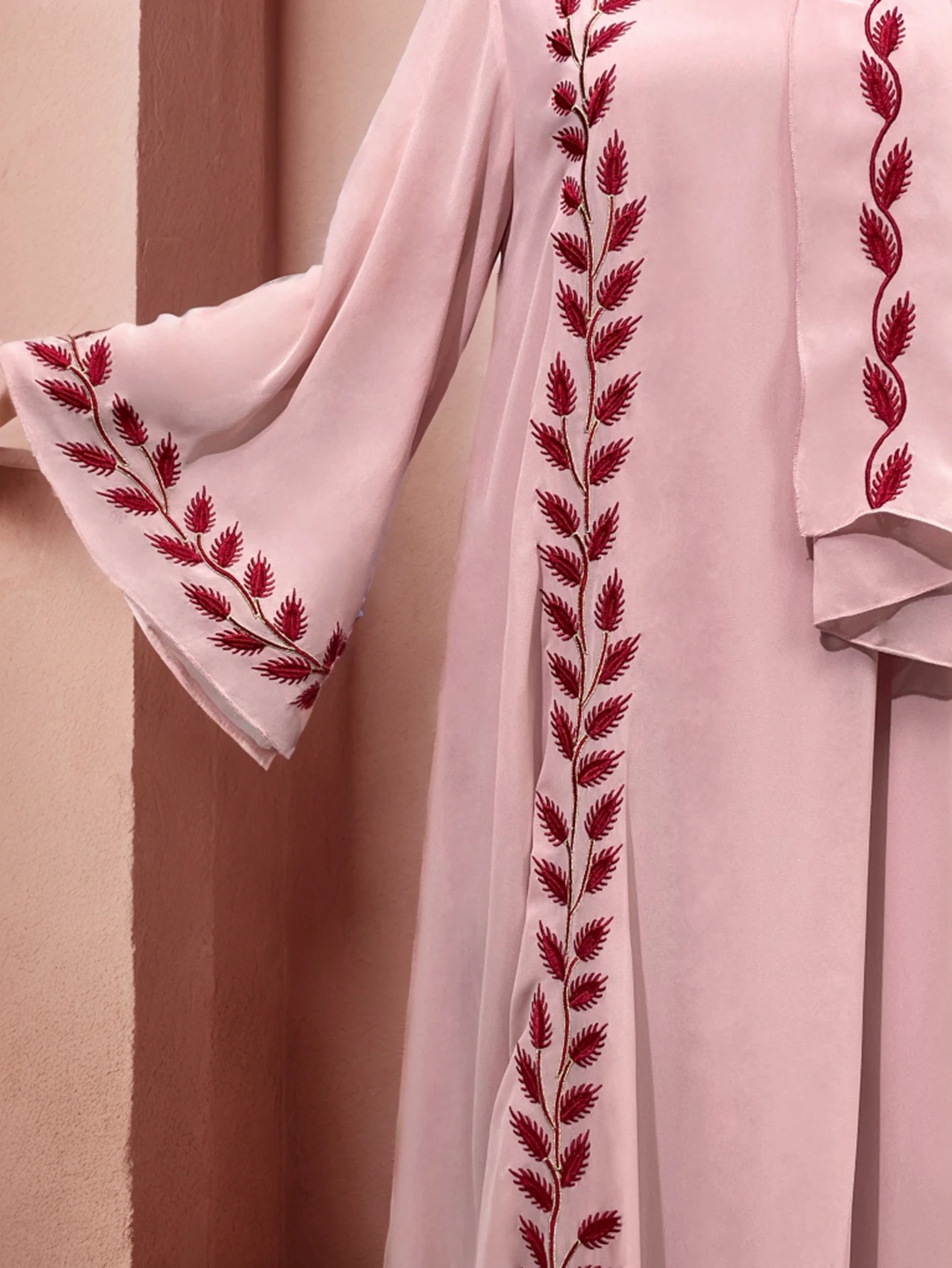 Vestido largo bordado con estampado botánico y cuello redondo de gasa de calle a la moda de Turquía