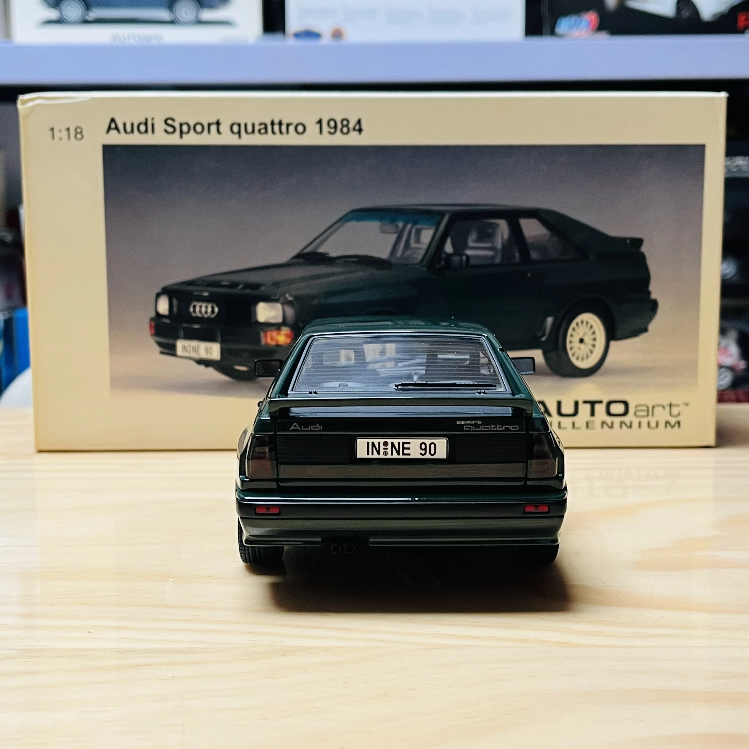 Autoart 1:18 Sport Quattro 1984, grüne Simulation, limitierte Auflage, komplett offenes Legierungsmetall, statisches Automodell, Spielzeug, Geschenk