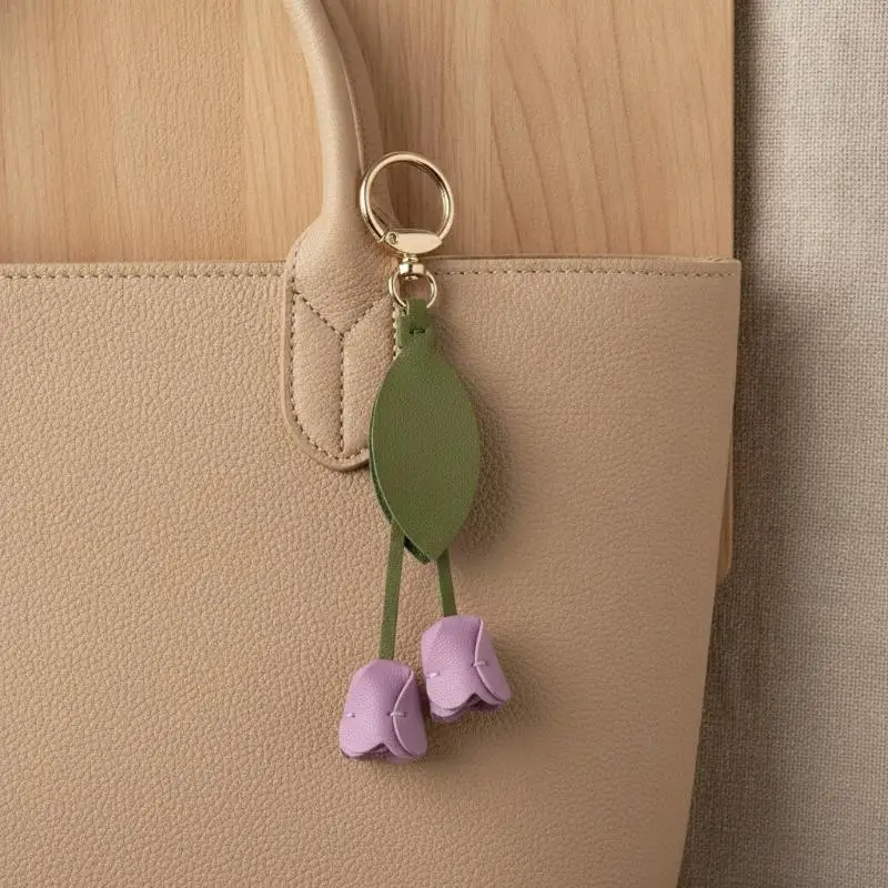 Tulip PU Leather Bag Pendant Korean Style Cute Car Key Chain with Floral Lanyard Fashion Accessory for Women Bags