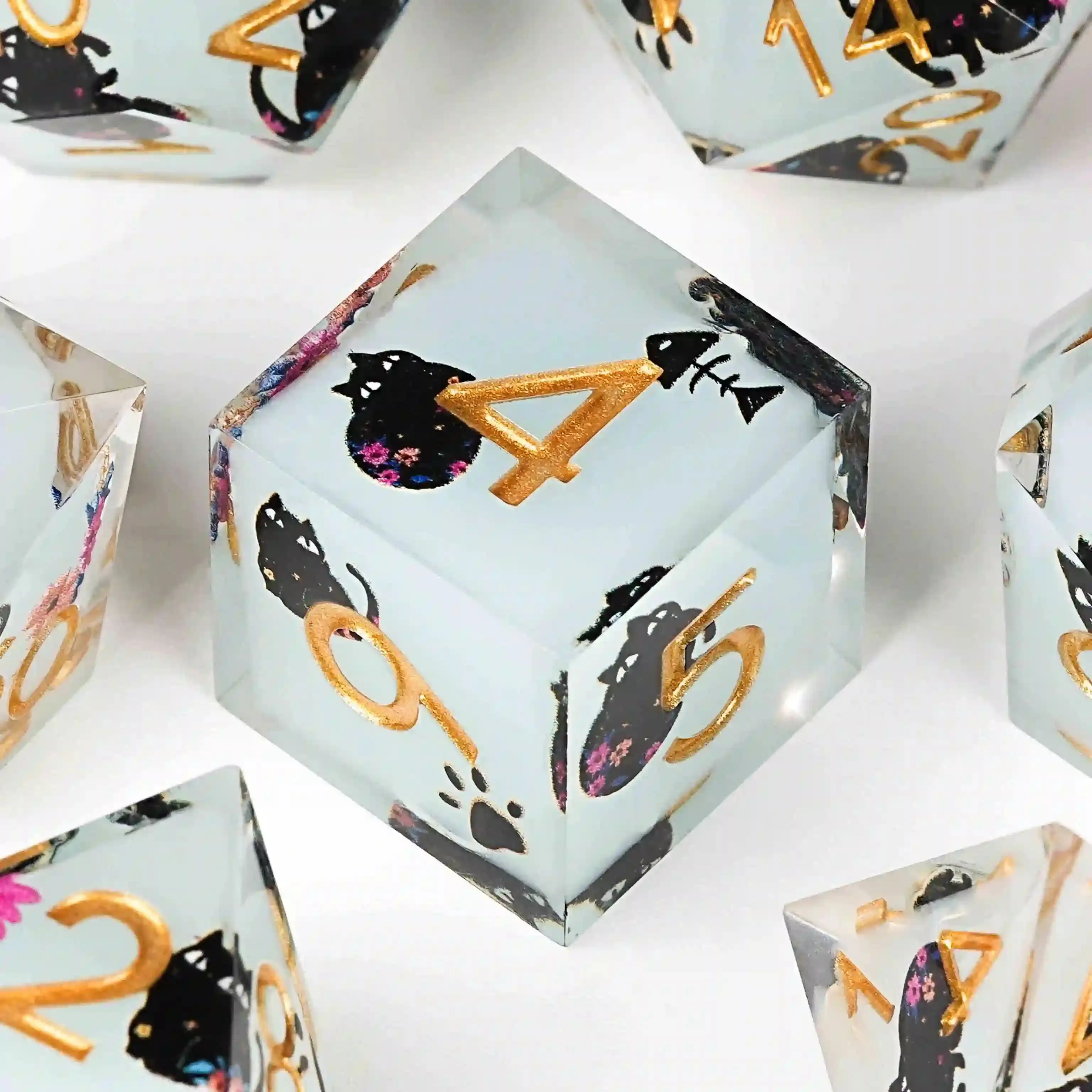 

1-7Pcs Black Kitten Dice Cat Resin Dice Set Blue Multi-sided Polyhedral Dice D6~D20 for D&D Game COC Role Playing RPG Table