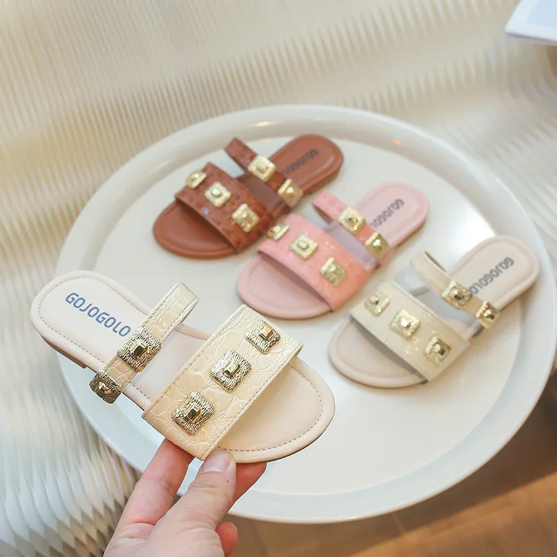 Kids Comfortable Elegant Casual Soft Slippers Beautiful Chirdren Summer Fashion Rivet Sandals Baby Home Cute Toddler Shoes