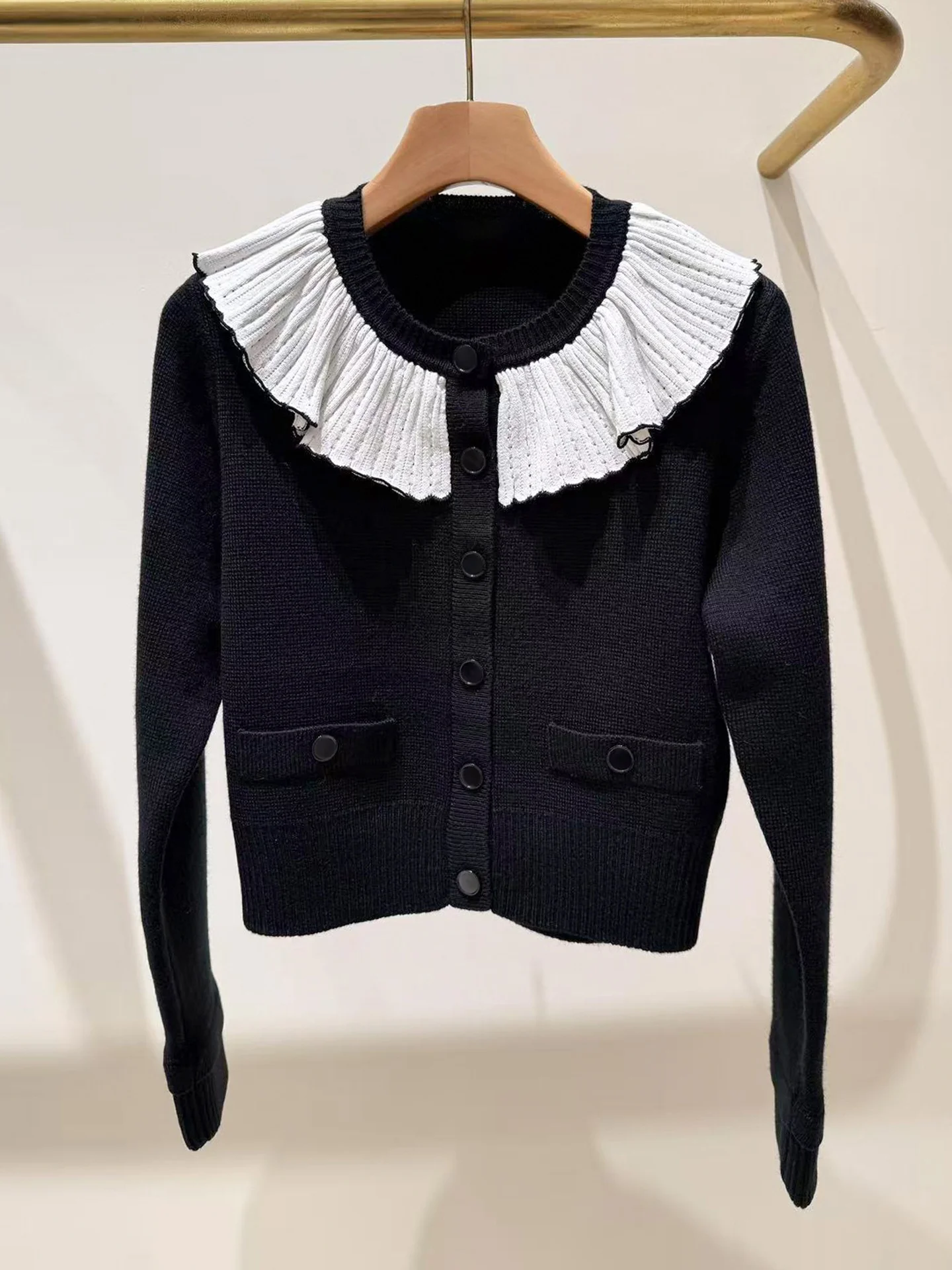 

Ele Knitted Cardigan Women's Top Doll Collar Lace Trim Small Fraance Sle Autumn 2025 Chinese Brand S Home South Oil
