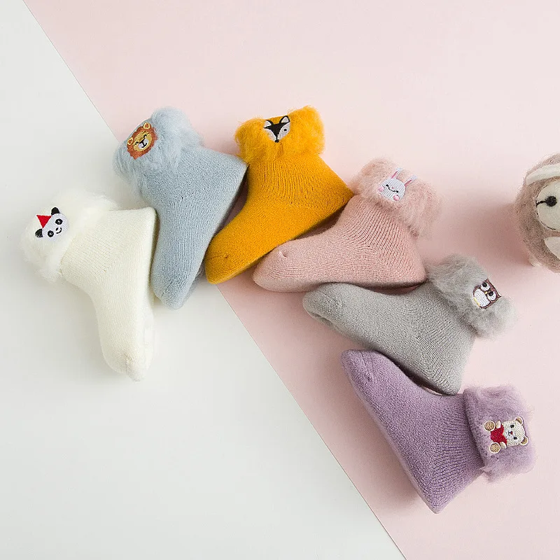 1 Pair Warm Newborn Sock Kawaii Cartoon Animal Sock for Toddler Boy Girl Lovely Autumn Winter Thicken Plush Calf Sock for Baby