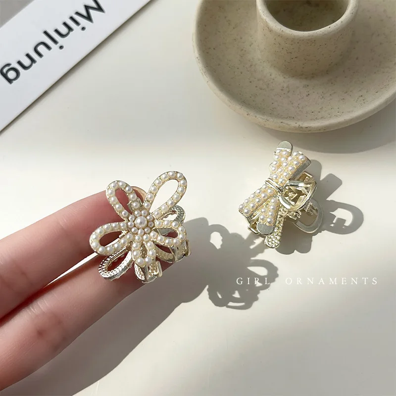 20 Styles Small Pearl Hair Claw Clip For Girls Bow Hairpin Flower Mickey Hairclip Women Mini Bangs Crab Clip barette Accessories