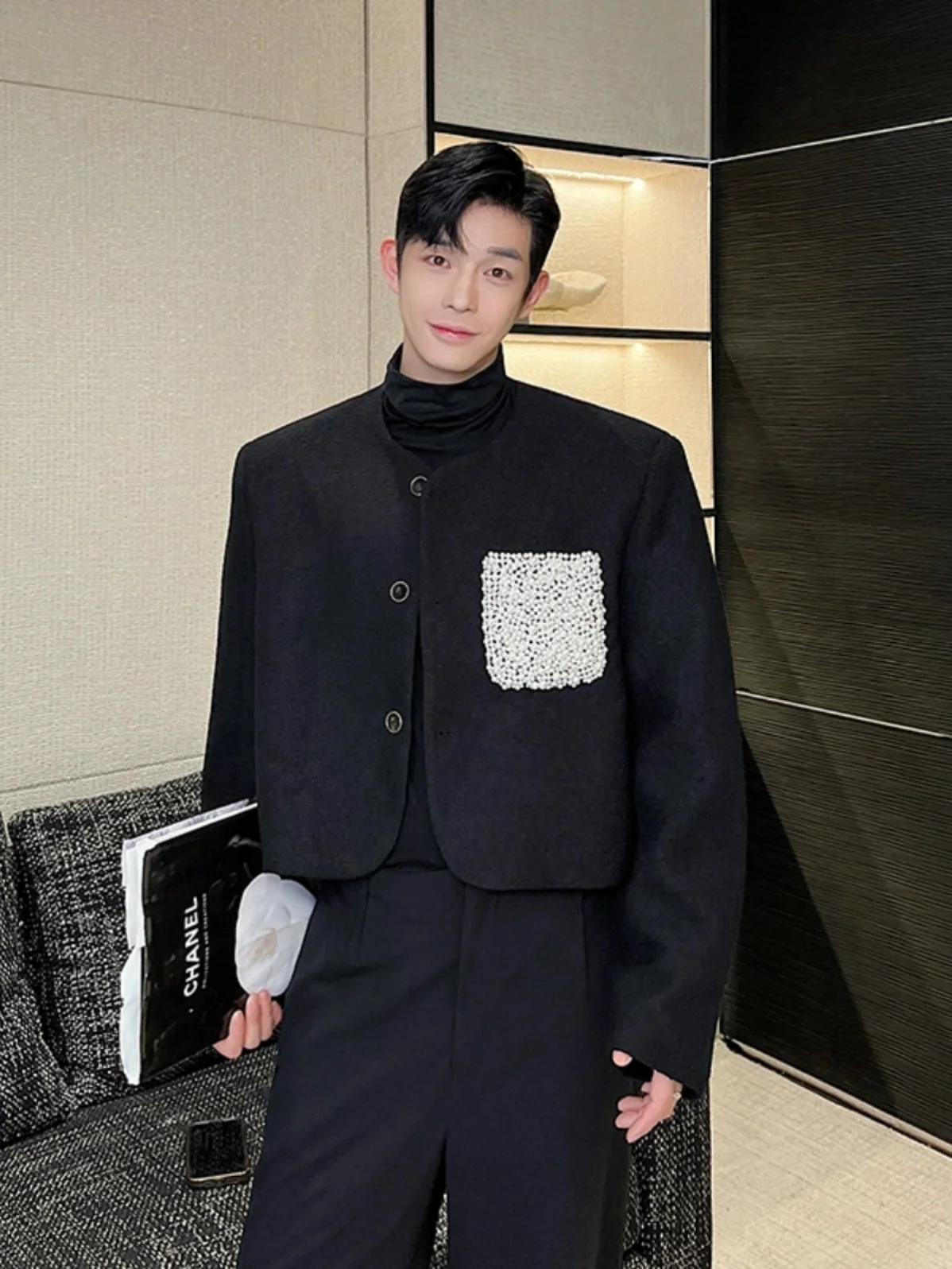 

Мужское шерстяное пальто свободного кроя с жемчужным декором, молодежное, модное, на весну-осень-зиму, с круглым вырезом, на одной пуговице