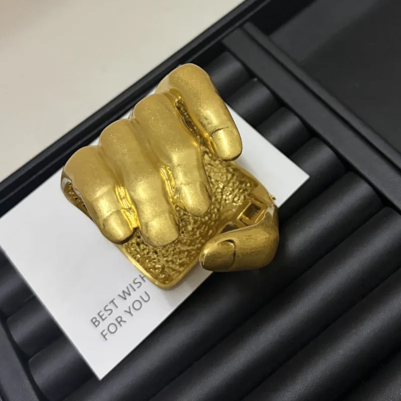 

Unique Hand Shape Open Bracelet Heavy Texture Metal Palm Wrist Bangle Trendy Fashion Jewelry GiftAvant-garde Trendy Style