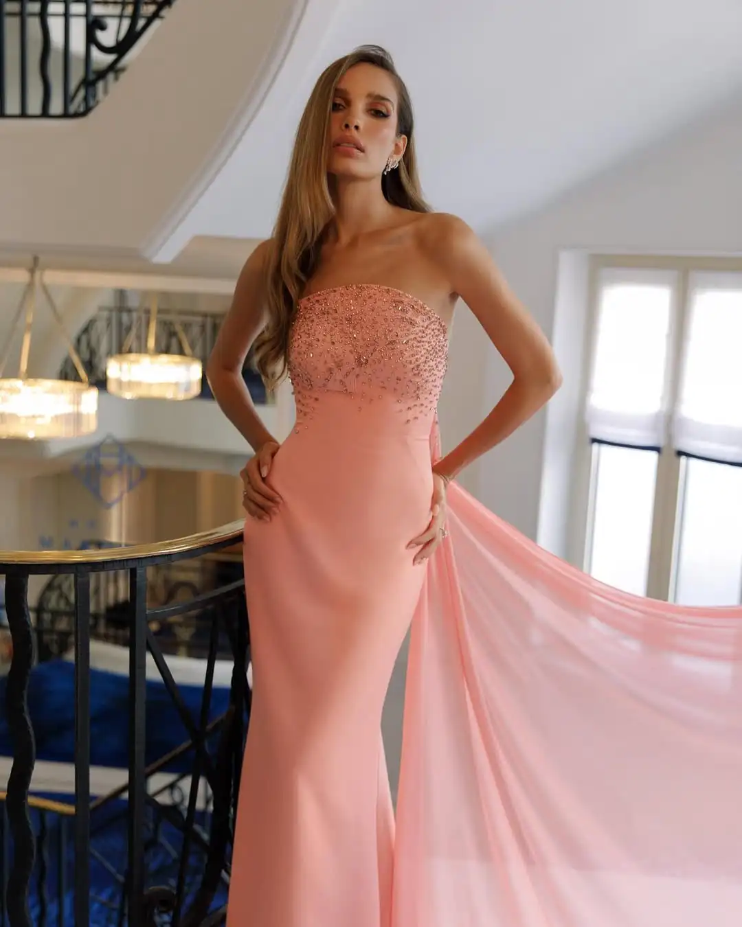 Ofherown Vestido de noche de sirena de cristal con cuentas de color rosa y tren de una pieza, vestidos formales elegantes sin tirantes para fiesta de boda