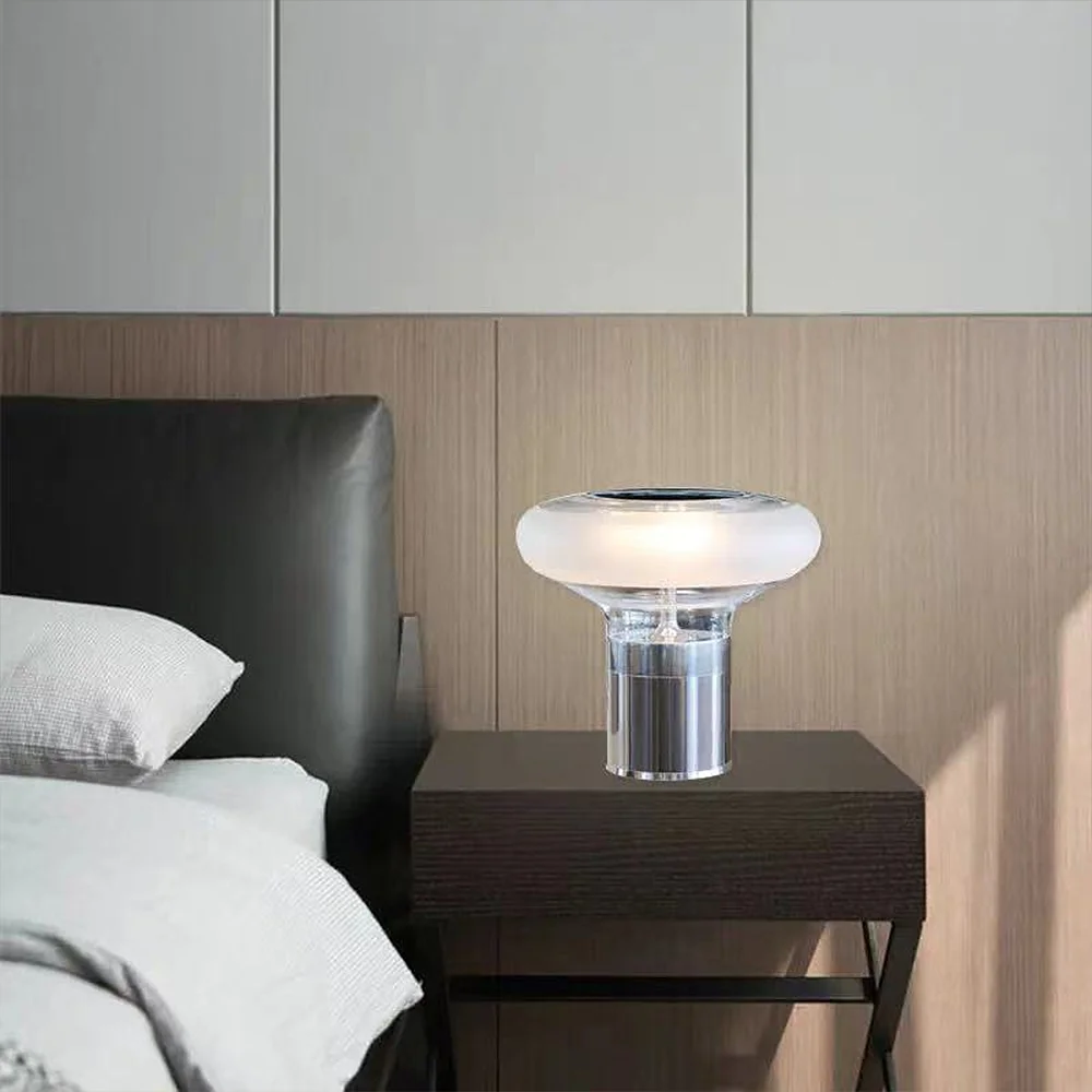 Scandinavische Eenvoudige Glazen Slaapkamer Nachtkastje Lamp Gepersonaliseerde Woonkamer Studeerkamer Model Decoratieve Lampen En Lantaarn