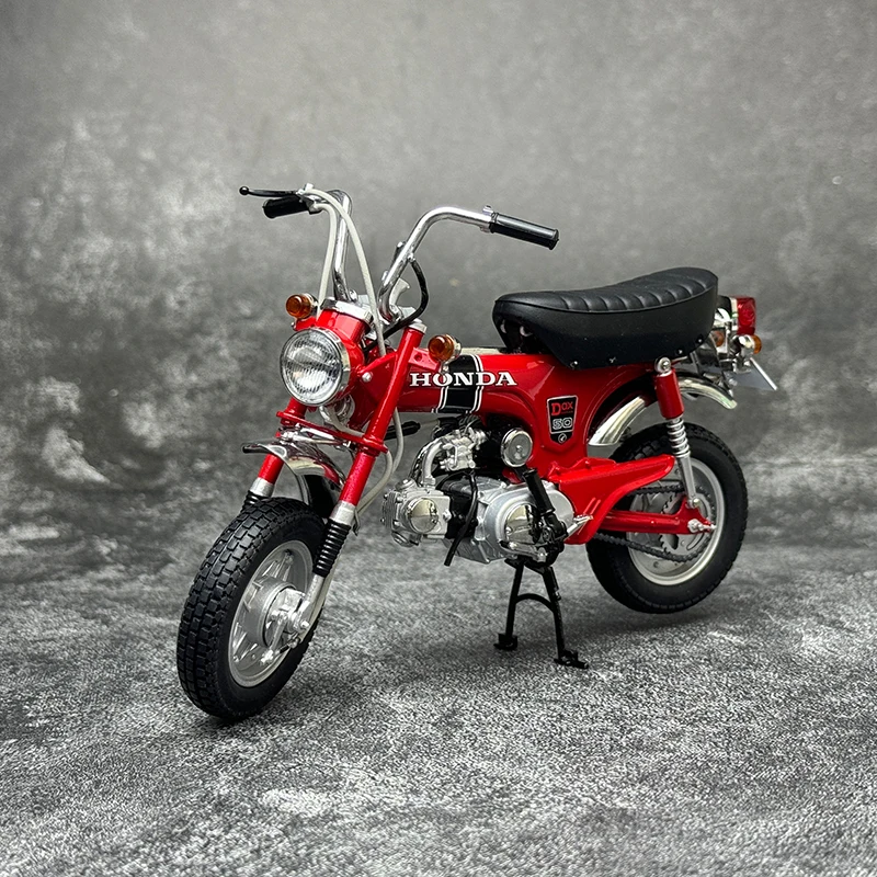 EBBRO 1:10 DAX Honda ST50 1969 alloy motorcycle model static display holiday gift collection