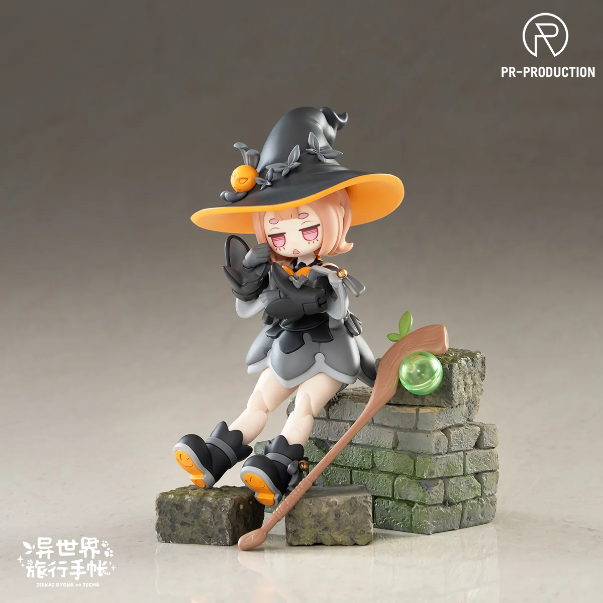 Pr Production Travel Account Of Different Worlds 02 Magician Mars Action Figure Q Edition Collectible Original Model Statue Gift