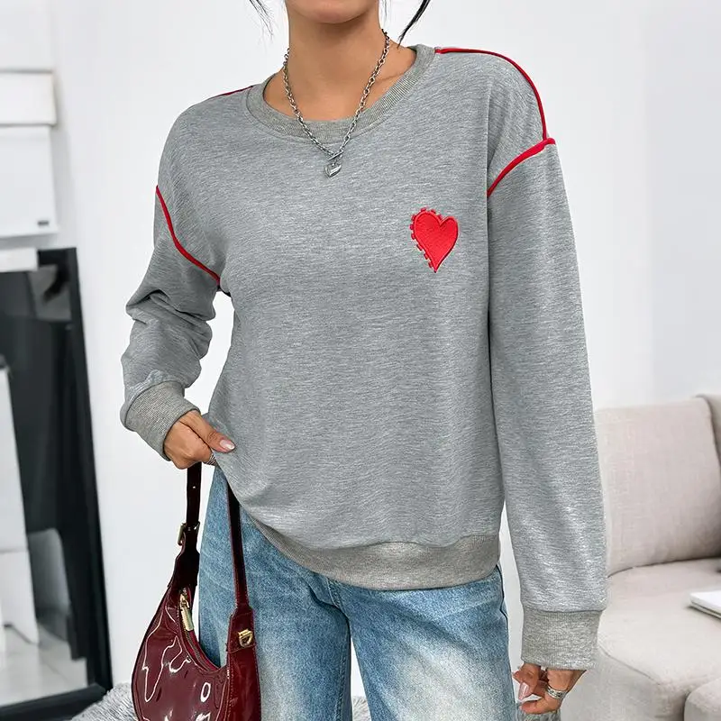 سويت شيرت نسائي رمادي للخريف والشتاء مع طباعة قلب أحمر وحواف متباينة - بلوزة كاجوال بأكمام طويلة للإناث #3