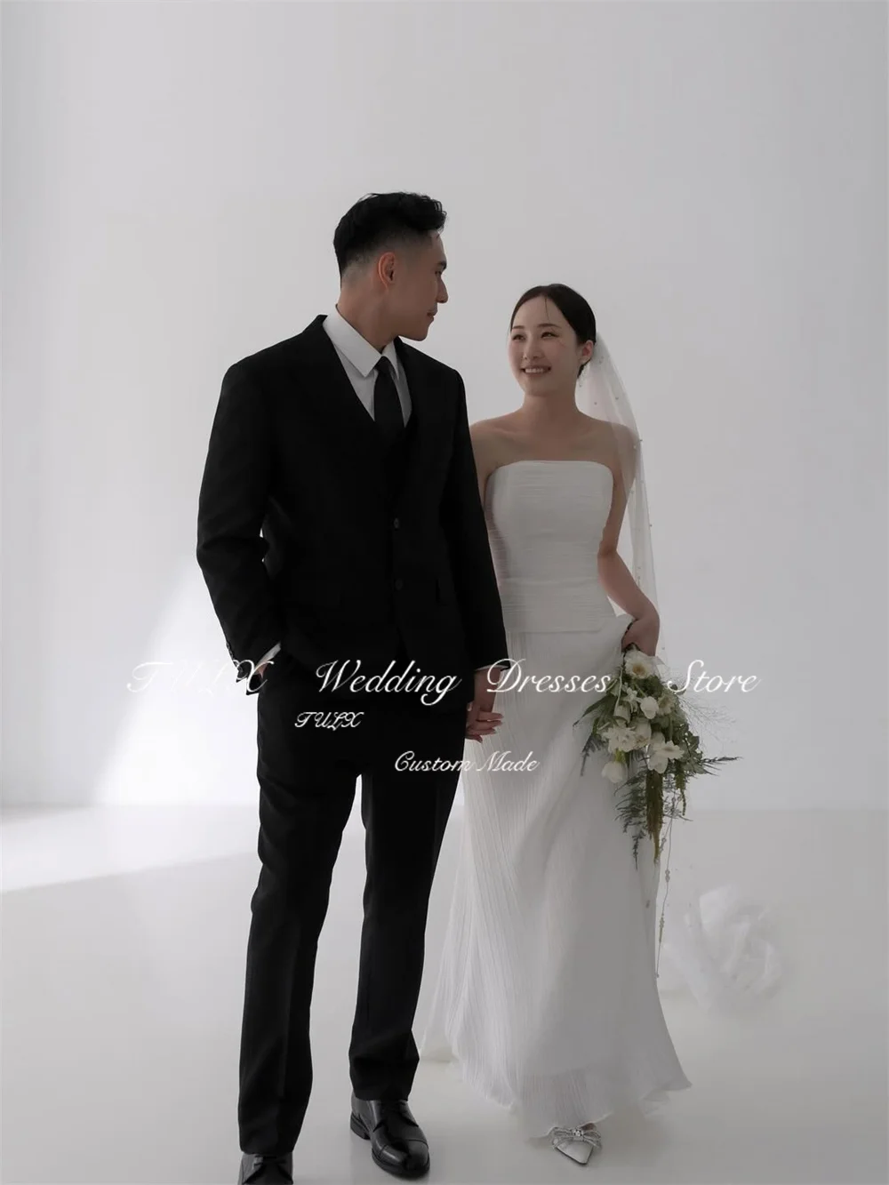 تولكس فساتين زفاف أنيقة عاجية ثنيات كوريا صورة تبادل لاطلاق النار بدون حمالات ألف خط طويل زي العرائس مشد مخصص ওয়েডিংдres 2026 #3