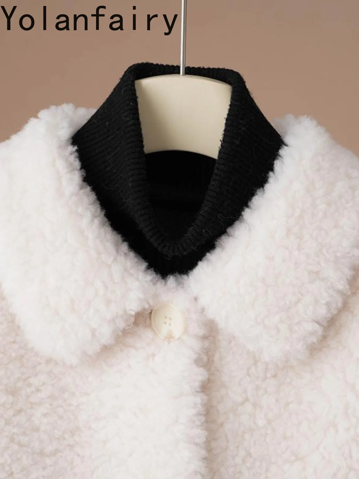 YOLANFAIRY Casual 100% Wool Coats for Women 2025 Winter Short Sheep Shearing Jacket Woman Lapel White Fur Coats Casaco Feminino