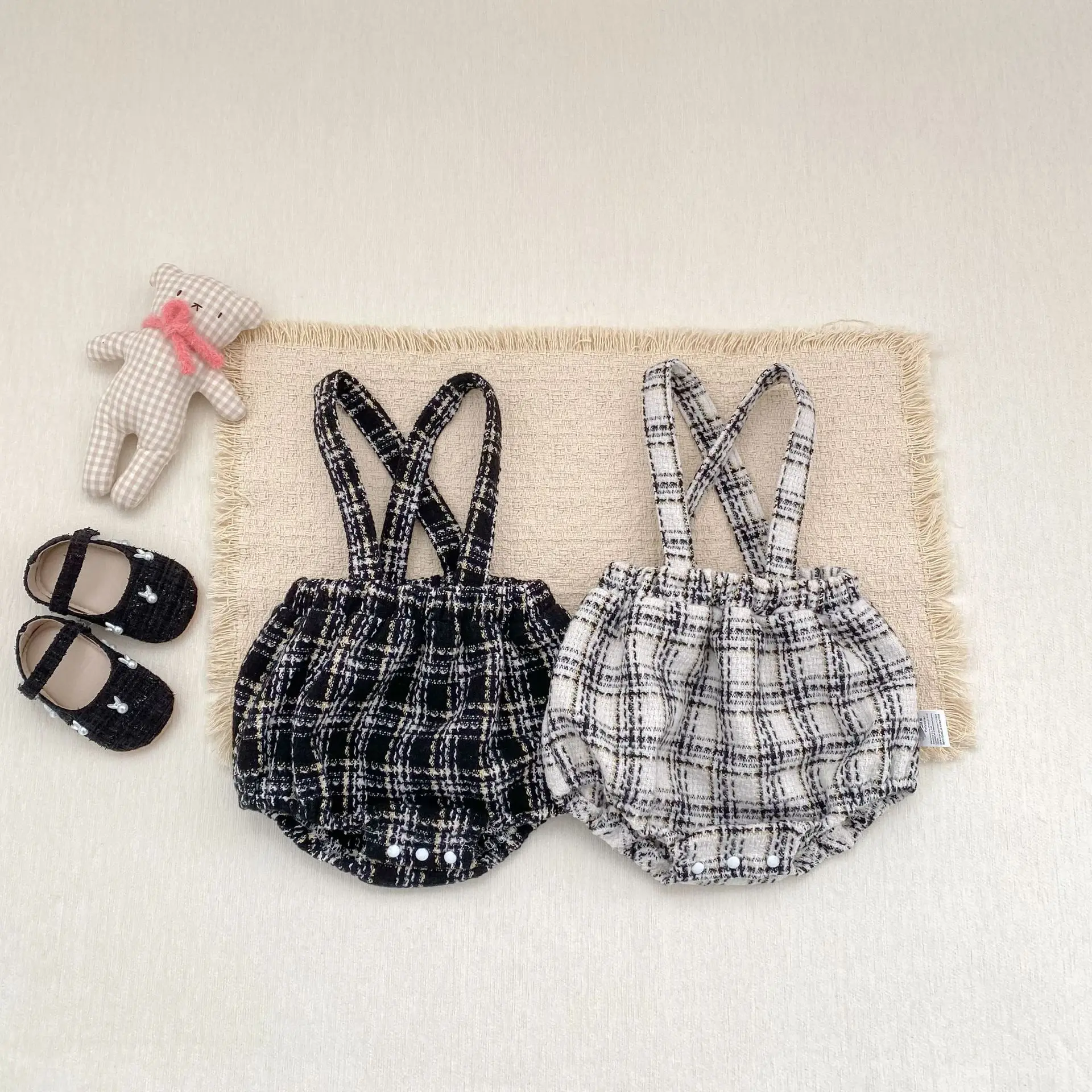 2026 Spring Collection Infant and Child Boys and Girls Baby Small Fragrant Style Strap Pants Pants Triangle Pants Strap Jumpsuit