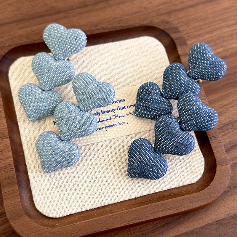 

Hair Clip 2 Pack Heart Denim Blue Sweet Elegant Side Fringe for Women Premium Alloy Durable Lightweight Versatile