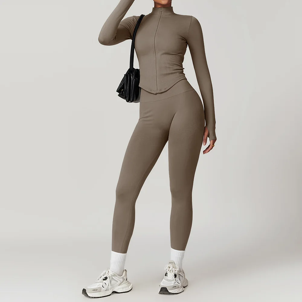 Custom LOGO women's seamless yoga sportswear threaded waist and hip fitness clothing two-piece set view 5