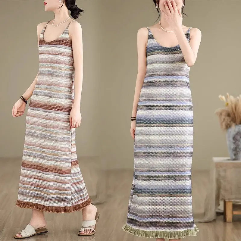 

2025 Spring Summer Girls' Striped Knitted Sleeveless Dress Tiered Hem Knee-Length Lightweight Outfit for Women G143