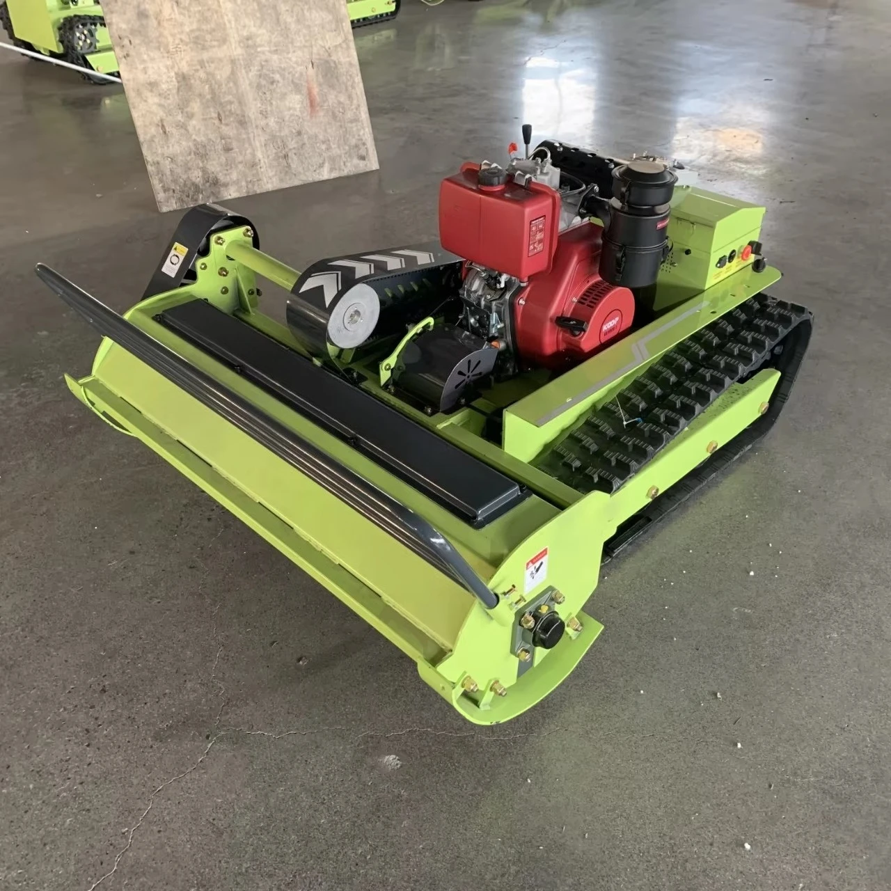 Automatic 28V RC Remote Control Lawn Mower Self-Propelled 4-Stroke Industrial Grade Effortless DIY Cordless Lawn Control