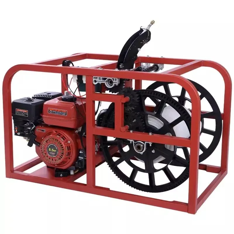 

The high-pressure agricultural remote control of the dispensing machine starts the four-stroke farmland orchard