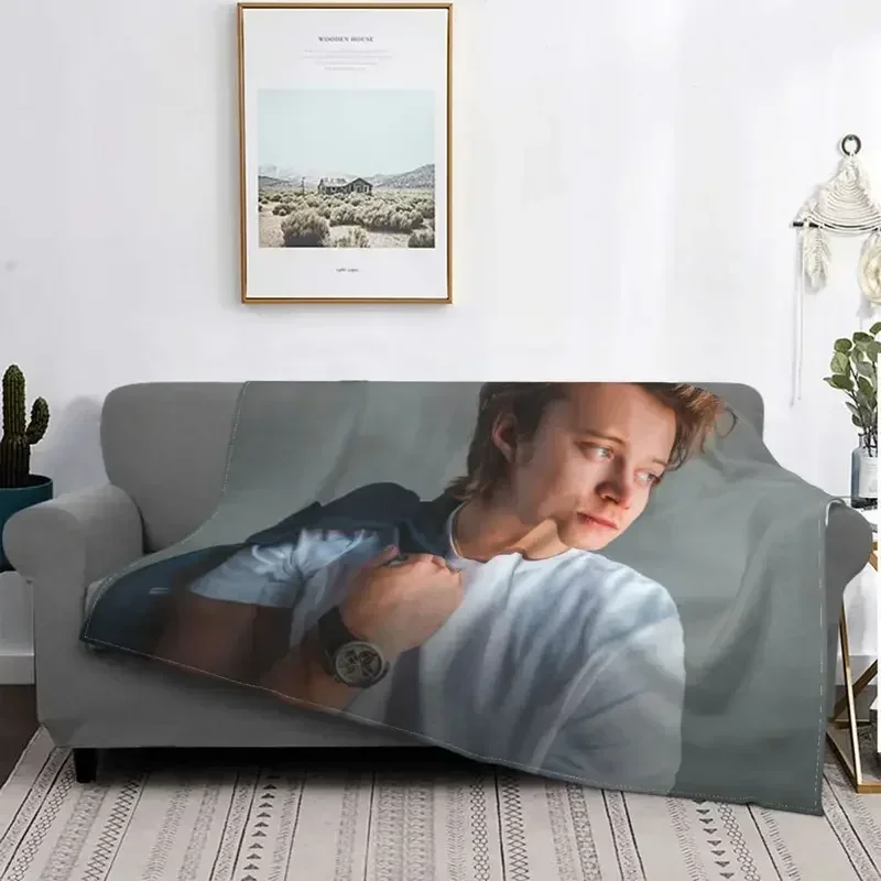 

Rudy Pankow Blankets Coral Fleece Plush JJ Maybank Outer banks Lightweight Thin Throw Blanket for Bed Bed Rug