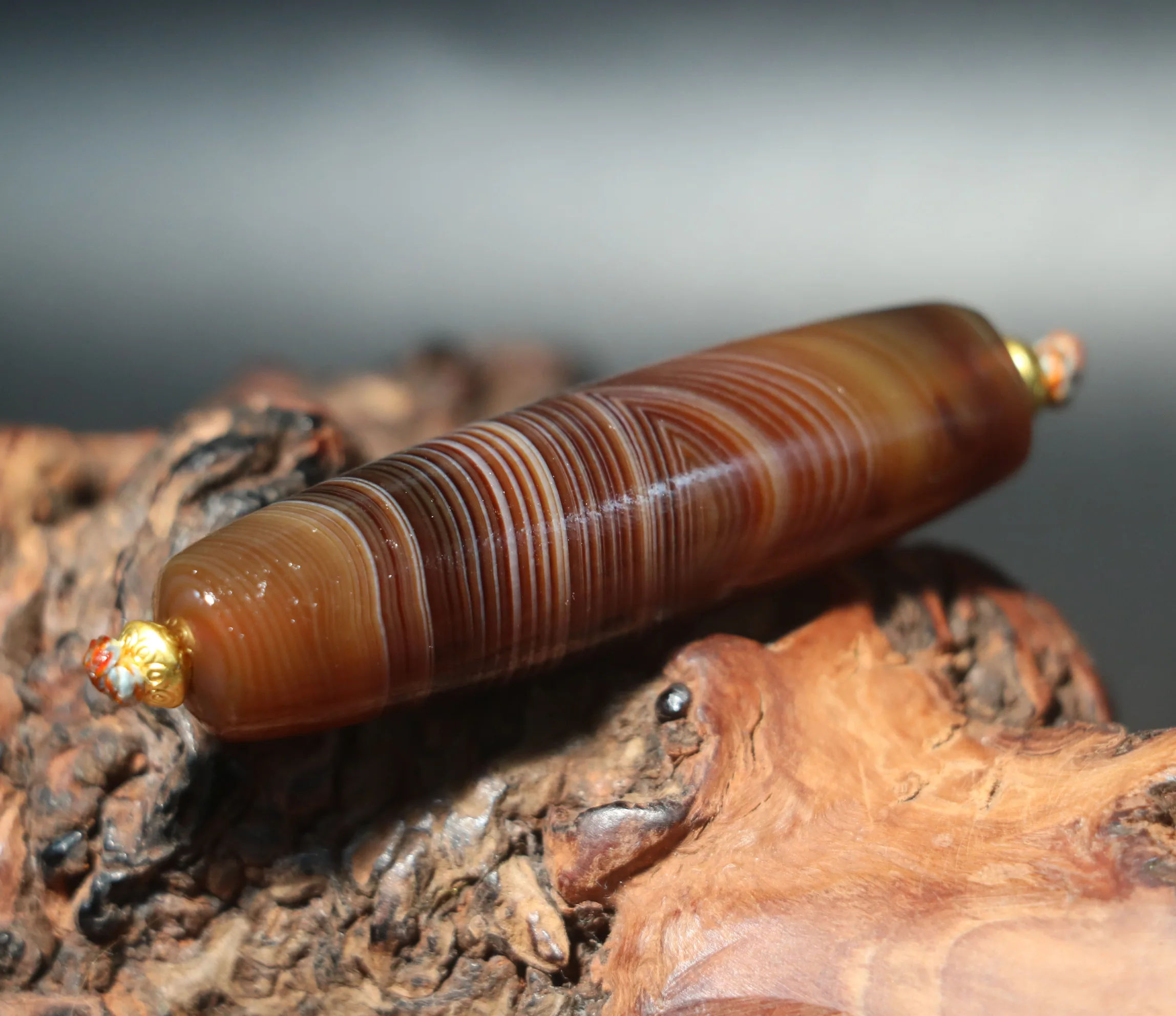 Magic Power Energy Tibetan Old Agate Silkworm Lines Eyed Rich Symbol 54MM Long dZi Bead Amulet Pendant Talisman RPL230201a13