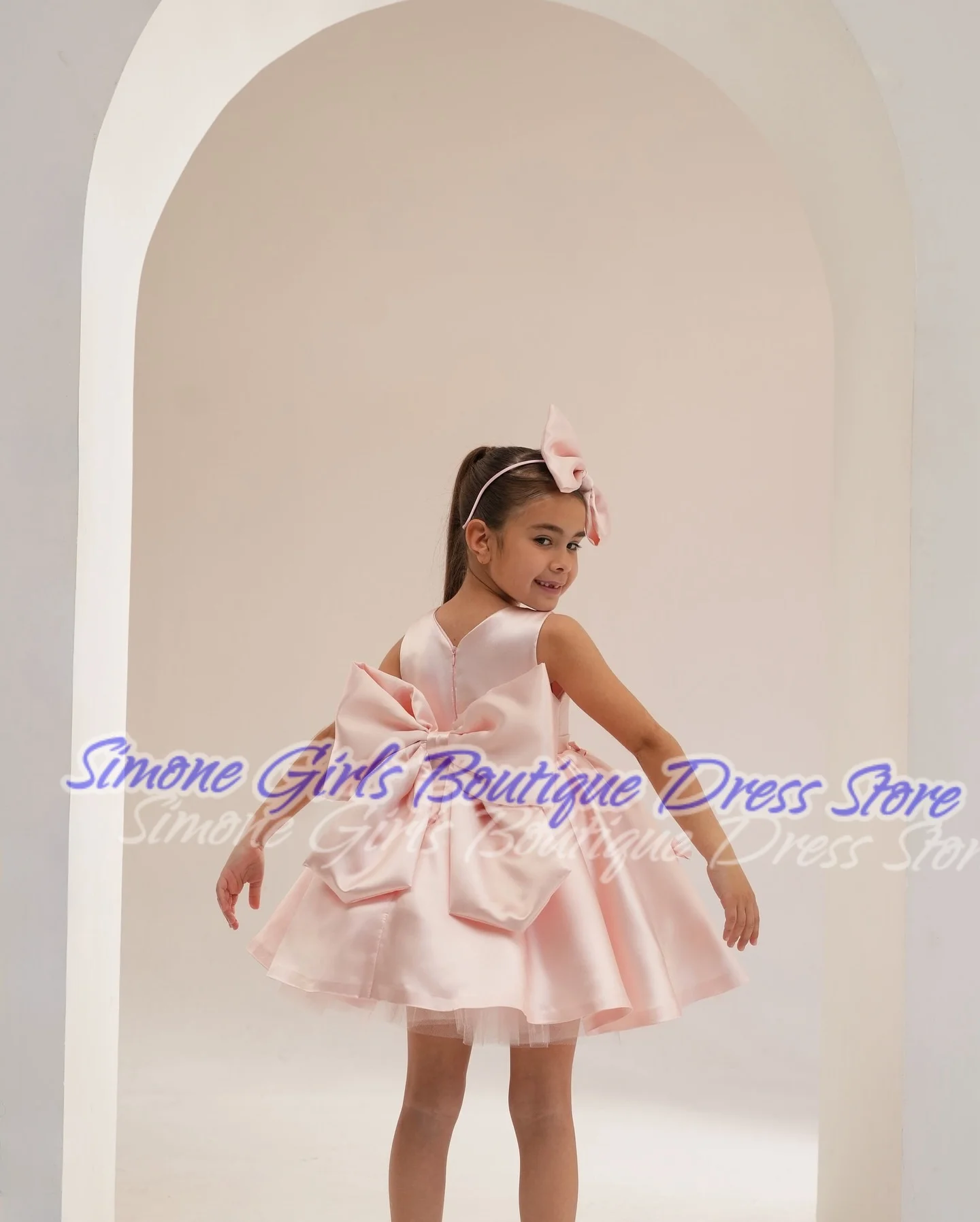 Cute Bow Pink short-sleeved dress Flower Girl Dress for Birthday party Formal Receptions Dance Performances Wedding Ceremonies