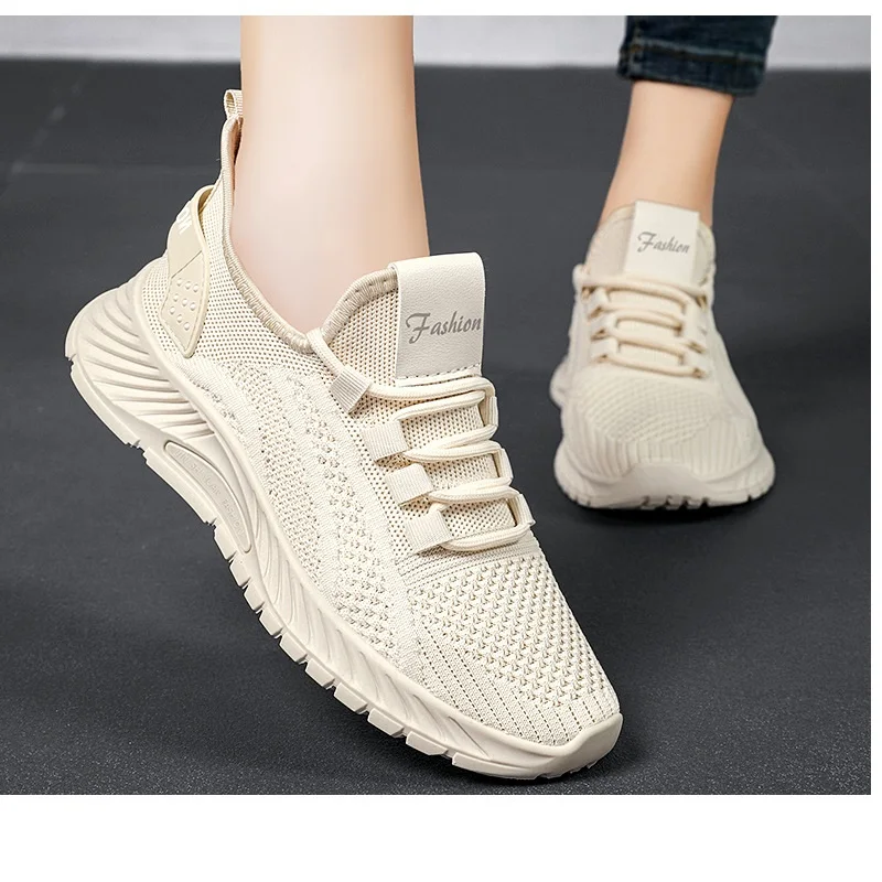 2024 neue Mode Damen weiche und bequeme Laufschuhe Frühling Freizeit Sport Mesh atmungsaktive Sportschuhe Trend Freizeit.