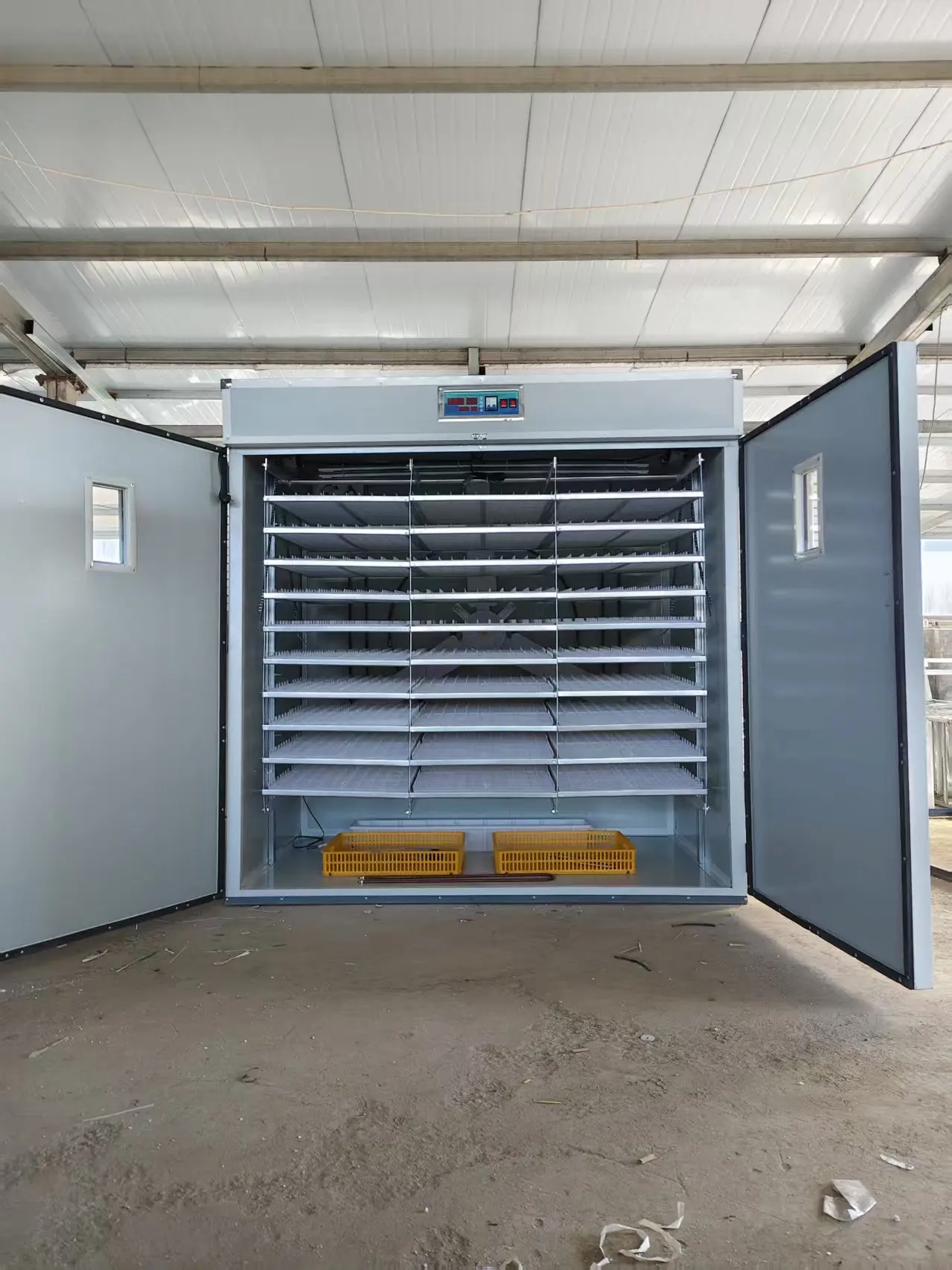 Fully automatic 5,280-egg quail egg hatcher