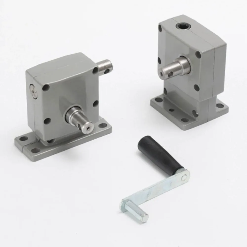 Hand-Cranked Window Opener Gearbox 90-Degree Carbon Steel Shaft 2/3/4-Way High Torque Mute For Precision Mechanical Systems