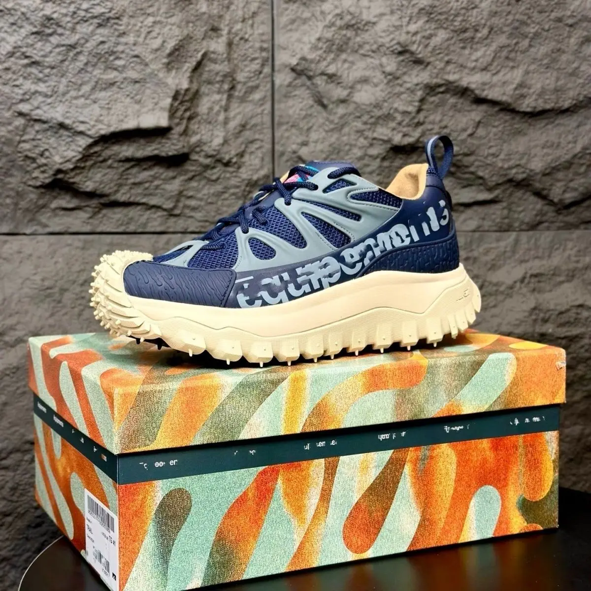 Men's Women's Breathable Lightweight Wear-Resistant Unisex Running Shoes Professional Running Sneakers Very Good