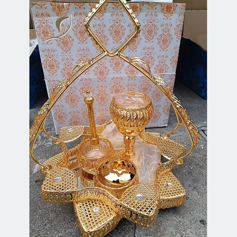 New arrival retro rhinestone luxury metal electroplating gold oil aroma incense burner set