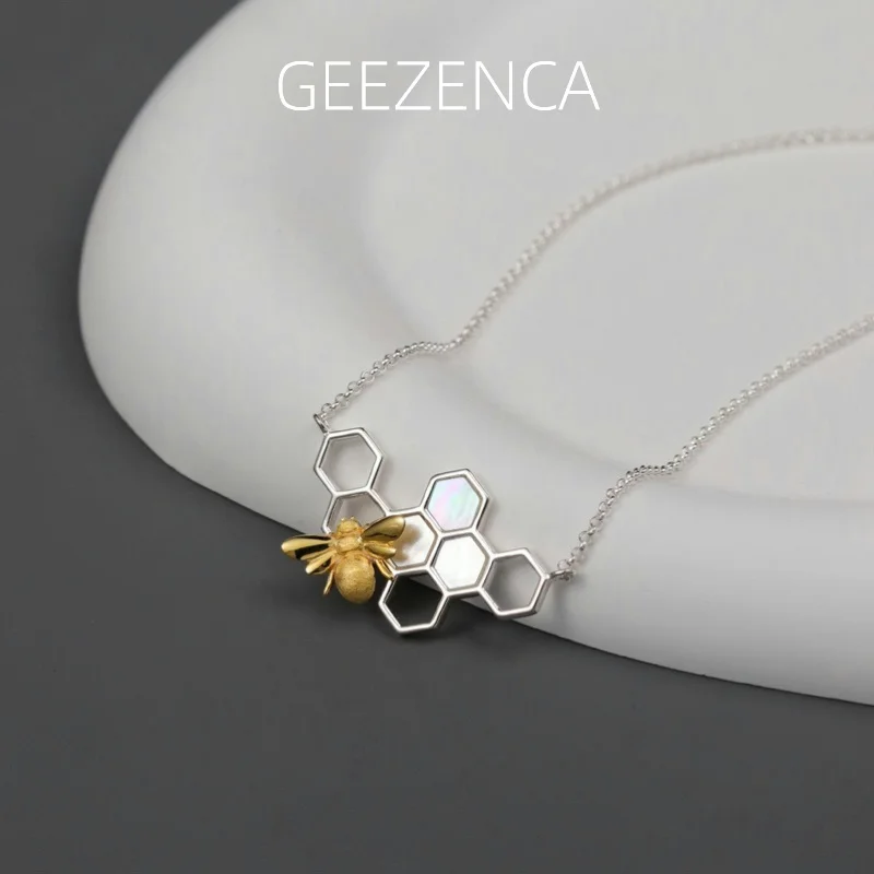 

GEEZENCA 925 Silver White Mother of Pearl 3D Bee Honeycomb Pendant Necklace For Women Cute Chic Chokers Necklace 2024 New Gift