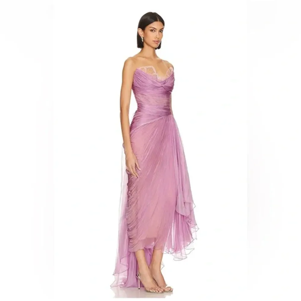 2025年新作ファッショデザイン、スレンダーなボーン入りボディス、シアーレースインサート、ハイ スリット、アシンメトリーヘム、見えないジッパー、レースアップのイブニングドレス