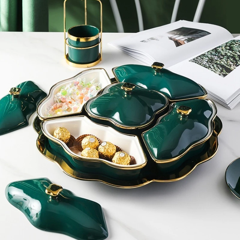 

Rotatable, ceramic grid with lid European snack storage box candy box living room light luxury dried fruit plate