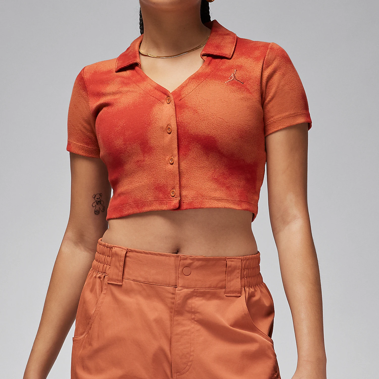 

Оригинальная женская футболка с вязаным воротником Nike JORDAN FN5403-209