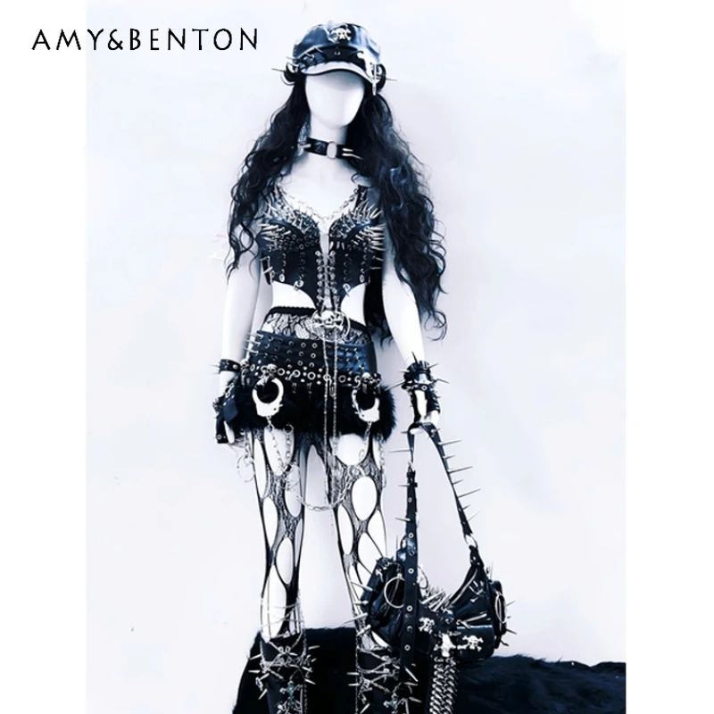 

Original Punk Rock Stage Performance Costume Autumn New Sweet Cool Gothic Dark Rivet Design Heavy Metal Short Skirt Set Ladies