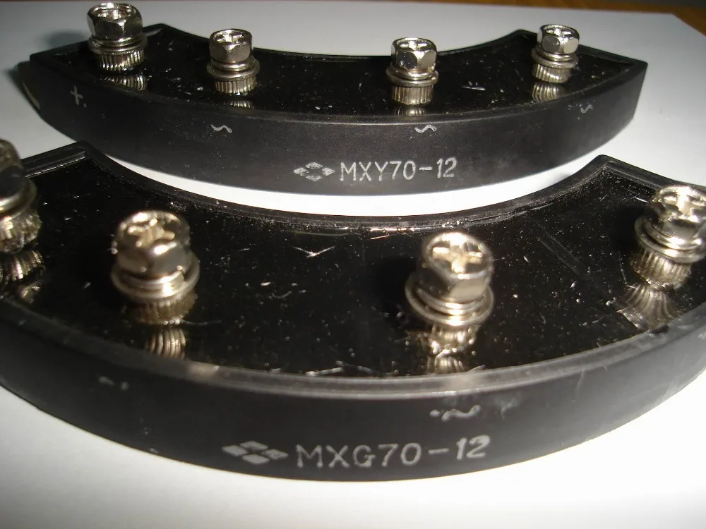 Rectifier controller module: MXY70-12 MXG70-12 / MXY70-15 MXG70-15 70A 1200V ( Four terminal / Installation pitch 136mm )