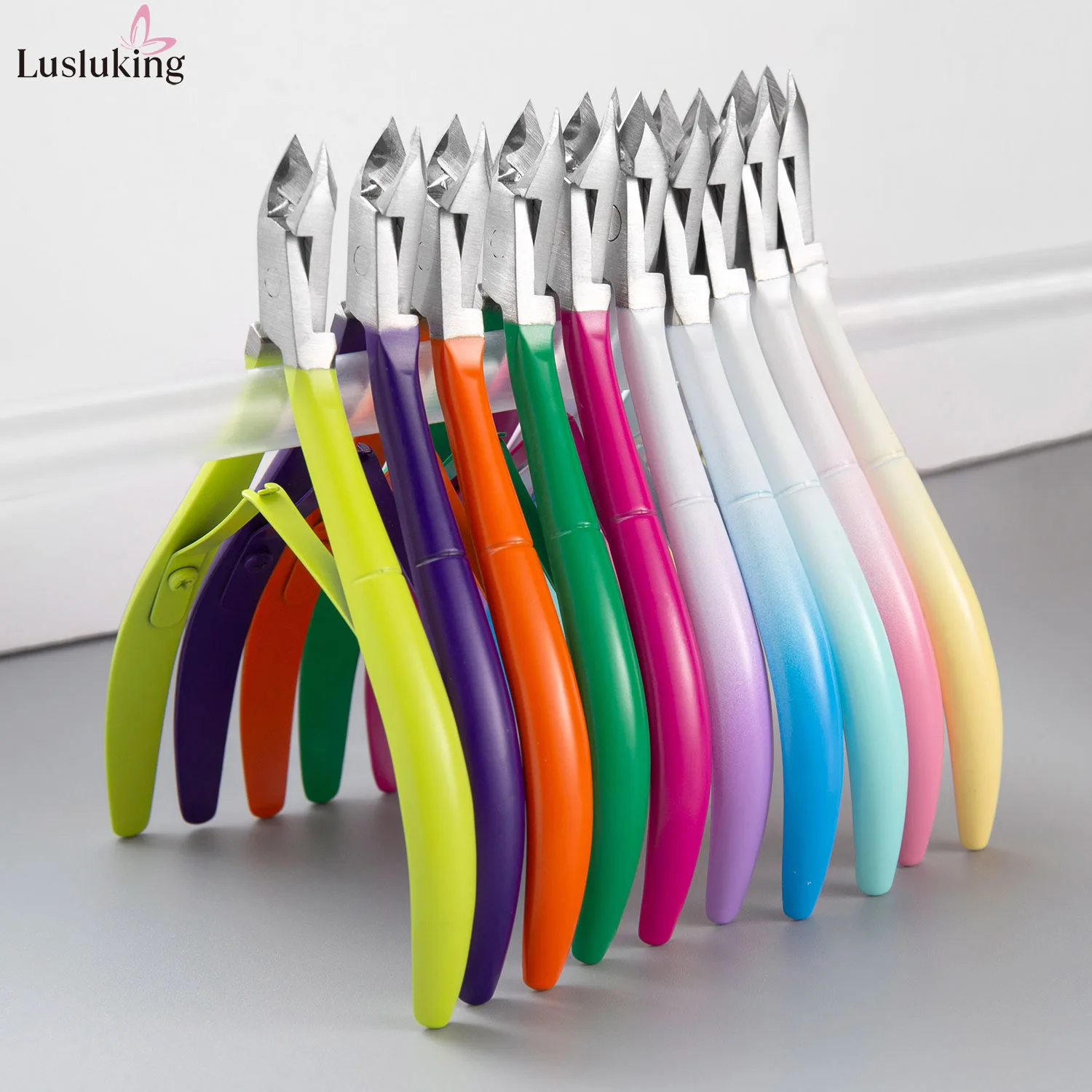 Sharp Stainless Steel Cuticle Nippers Dead Skin Remover Nail Art Scissors for Manicure Pedicure Nail Clippers Trimmer Ergonomic