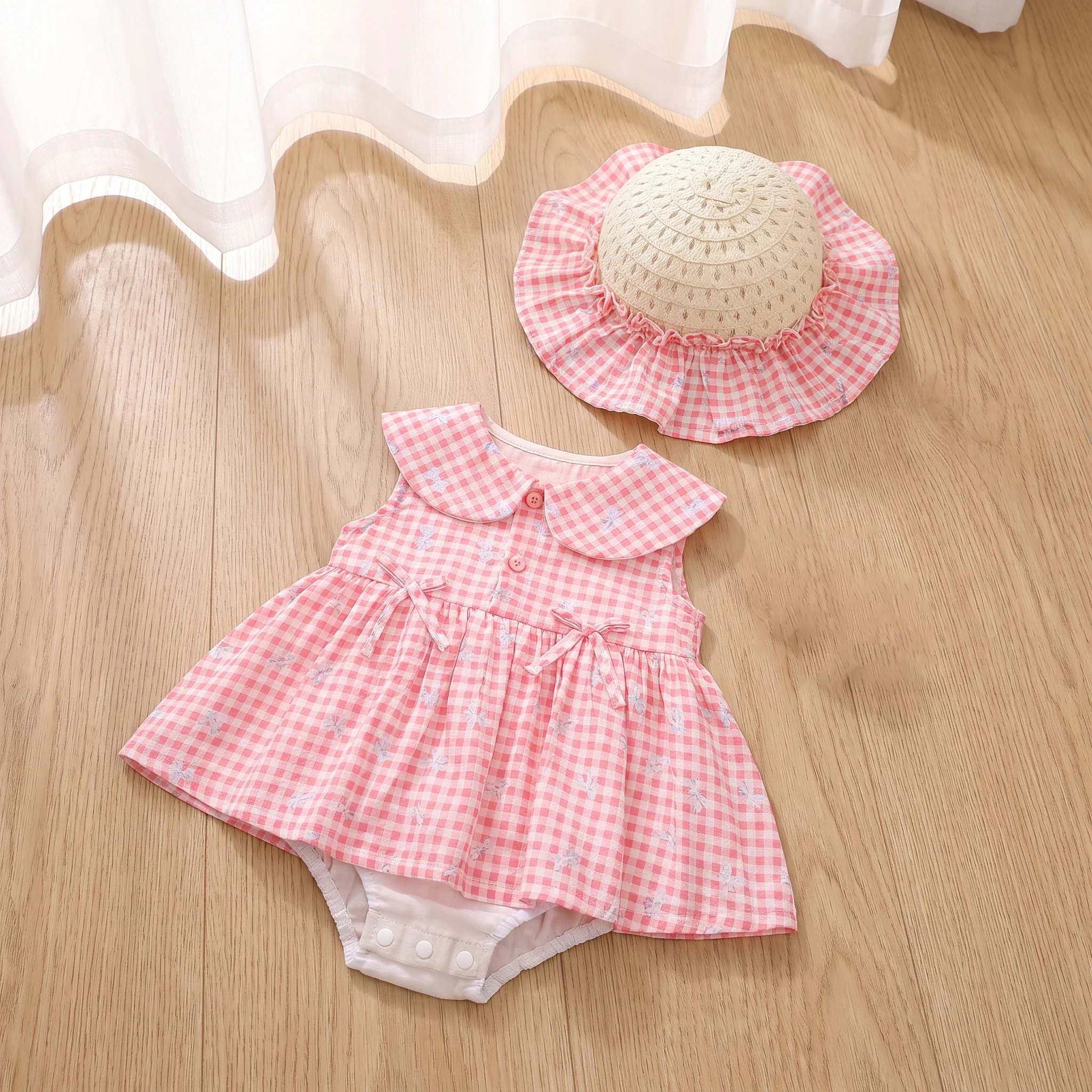 2026 New Summer Baby Girl Onesie Sleeveless Plaid Bow Decor Kids Pink Bodysuit Sweet Cute One Piece Outfit