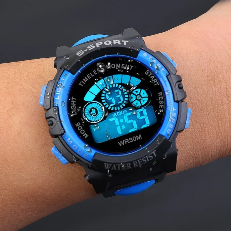 Children's Electronic Watches Seven Colors Luminous Life Waterproof Multi-function Luminous Alarm Clocks Watch for Boys Girls