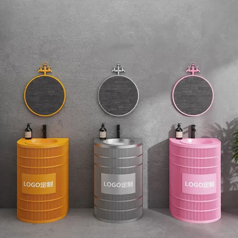 

Промышленный умывальник, бар, ресторанная колонна, креативная ретро-ванная комната