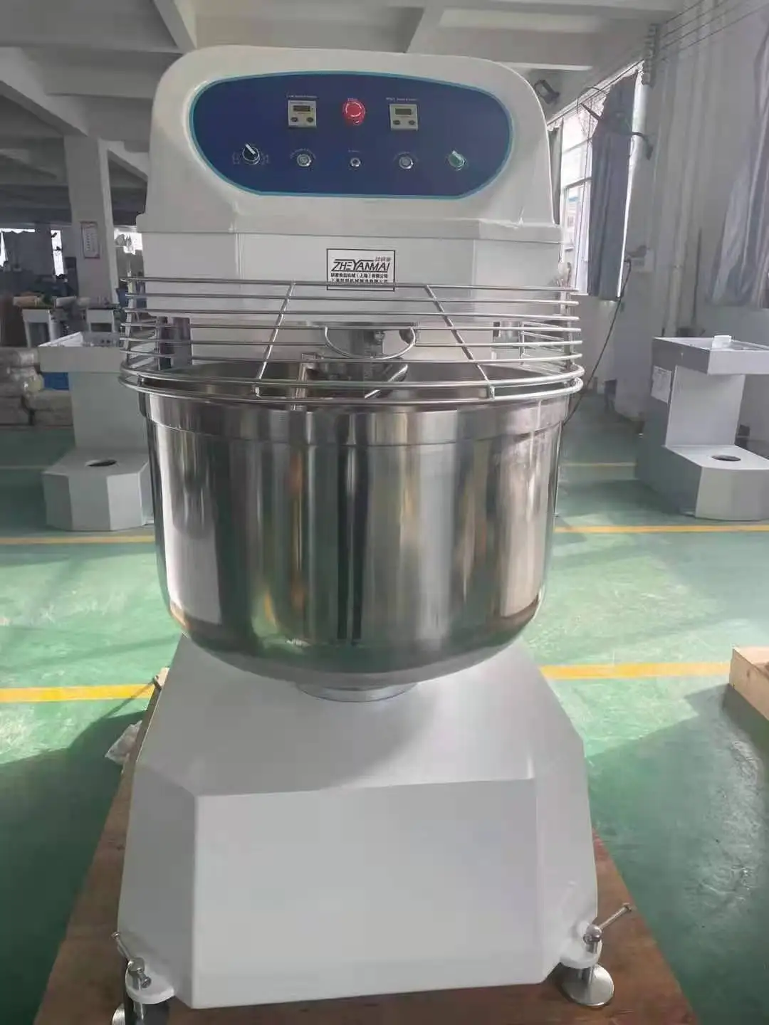 Factory Direct Sale Lowest Price Heavy Duty Electric Spiral  Dough Mixer