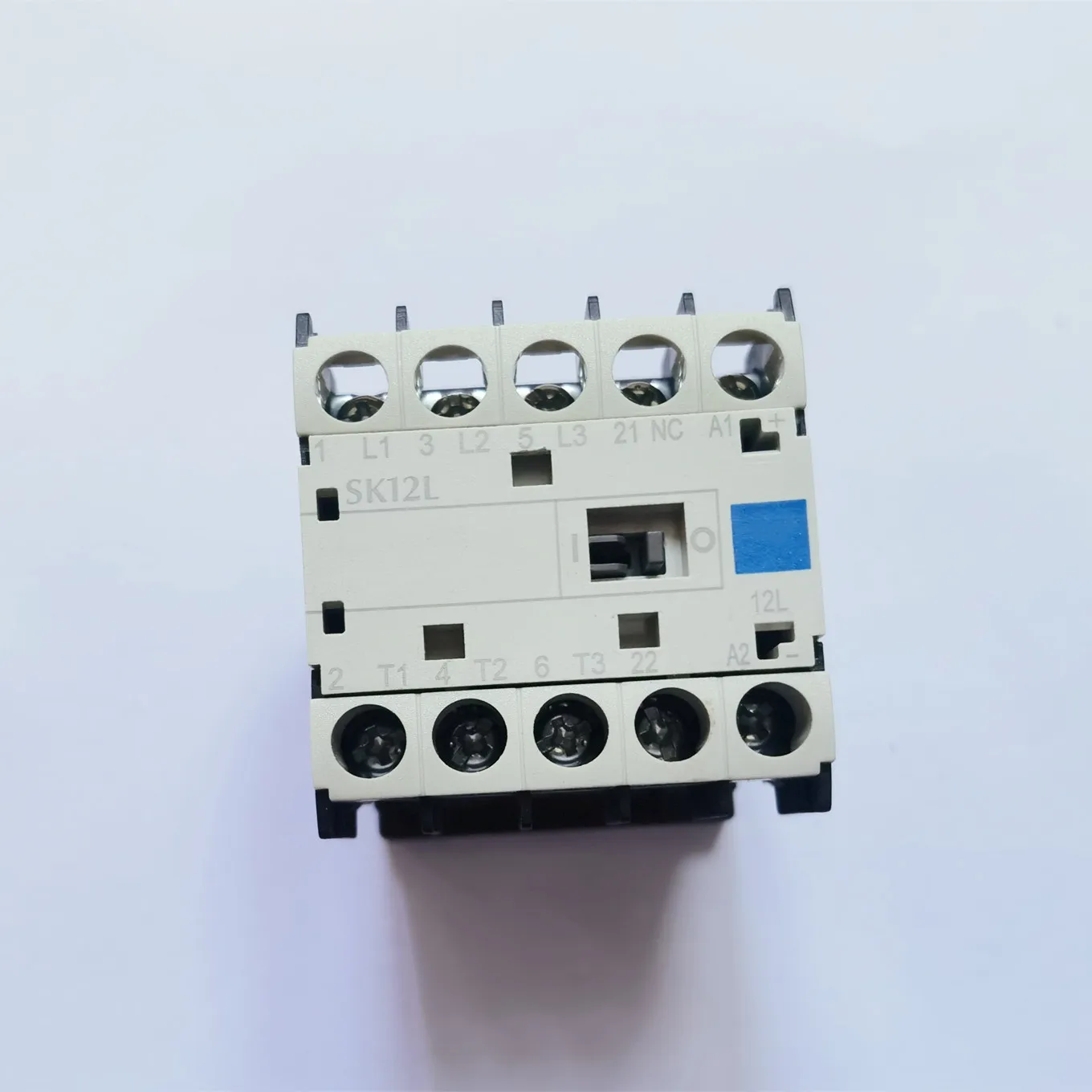 Original new 100% elevator DC contactor SK06L-E10 SK12L-E10 SK06L-E01 SK12L-E01 DC24V