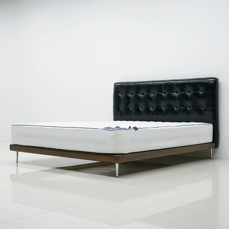 

Wind waffle black leather bed small apartment master bedroom modern very simple retro solid wood flush double bed