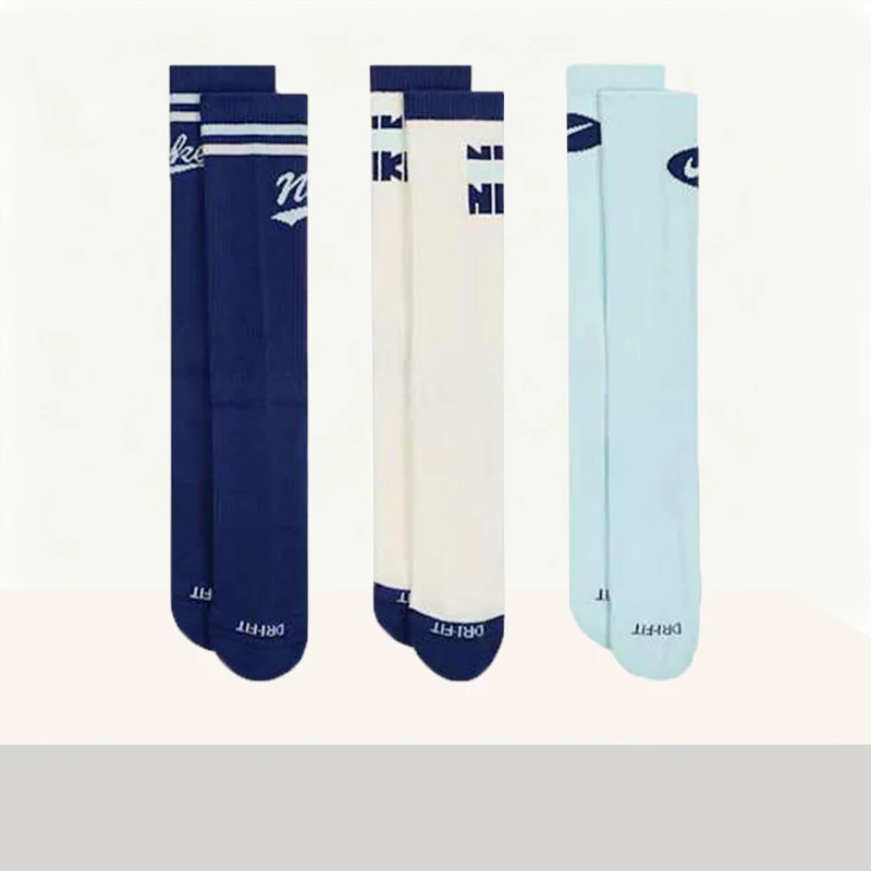 

Nike Minimalist, Comfortable, Durable, and Versatile Unisex Knee-High Terry Socks (3-Pack) HJ9336-902