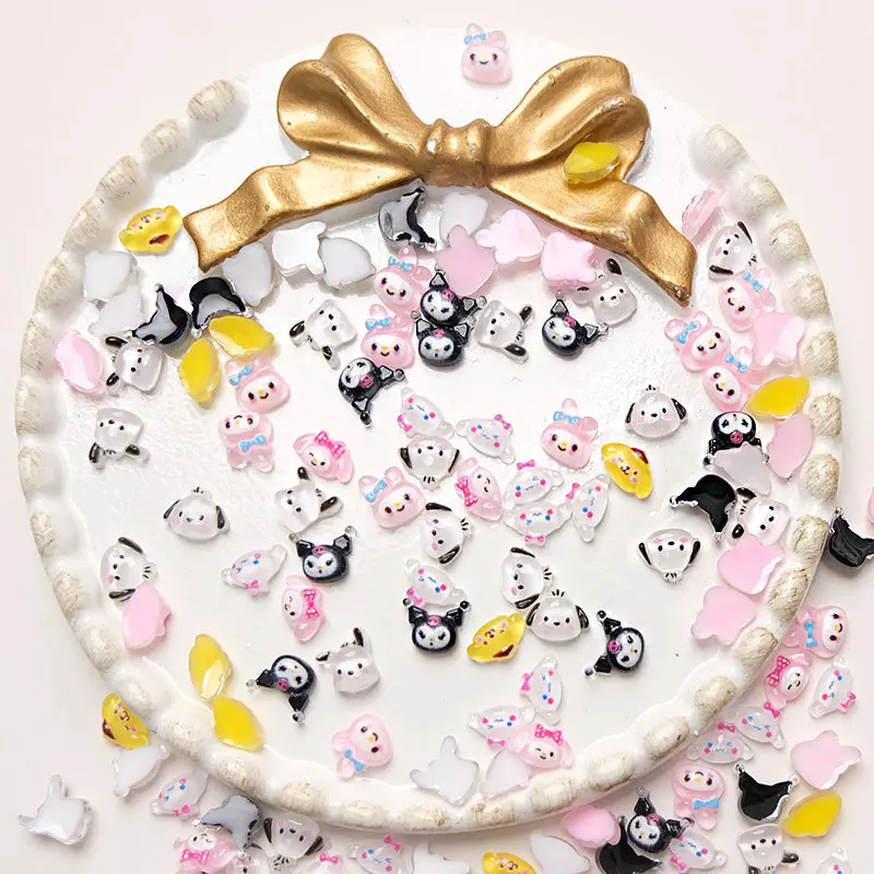 50 pièces dessin animé mixte Hello Kitty Kuromi breloques pour ongles 3D Kawaii mélodie Pochacco cannelle résine strass bricolage artisanat d'ongles