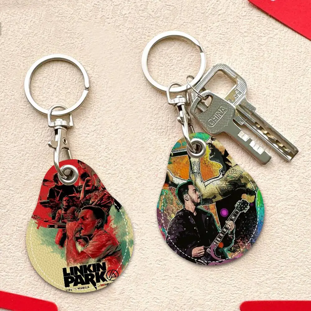 American Rock Legends-C-Chester-B-Bennington 1PCS PU Leather Keychain Protective Case Door Tags Card Bag Key Tag Ring